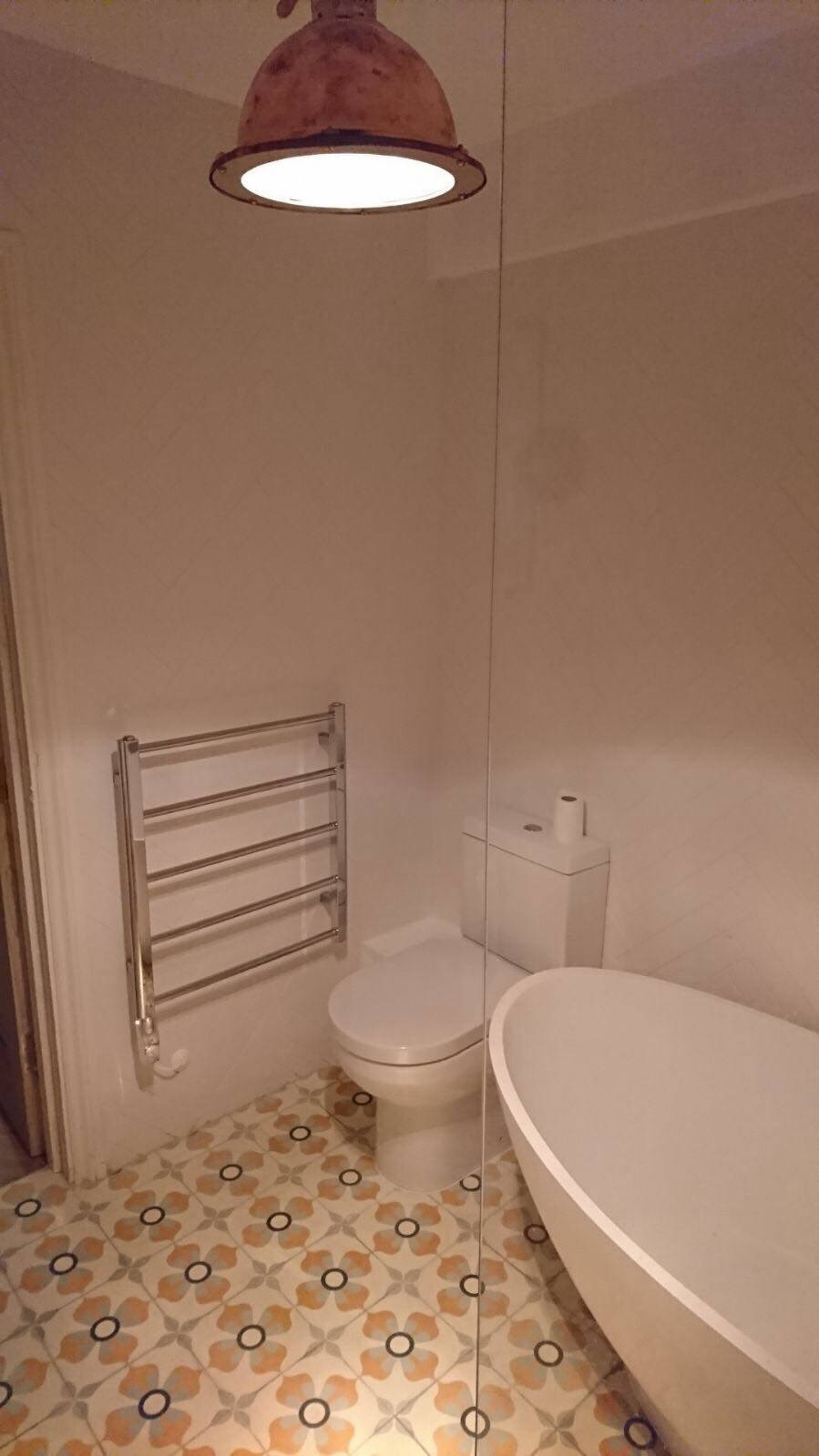 baldosas hidraulicas amarillas baños